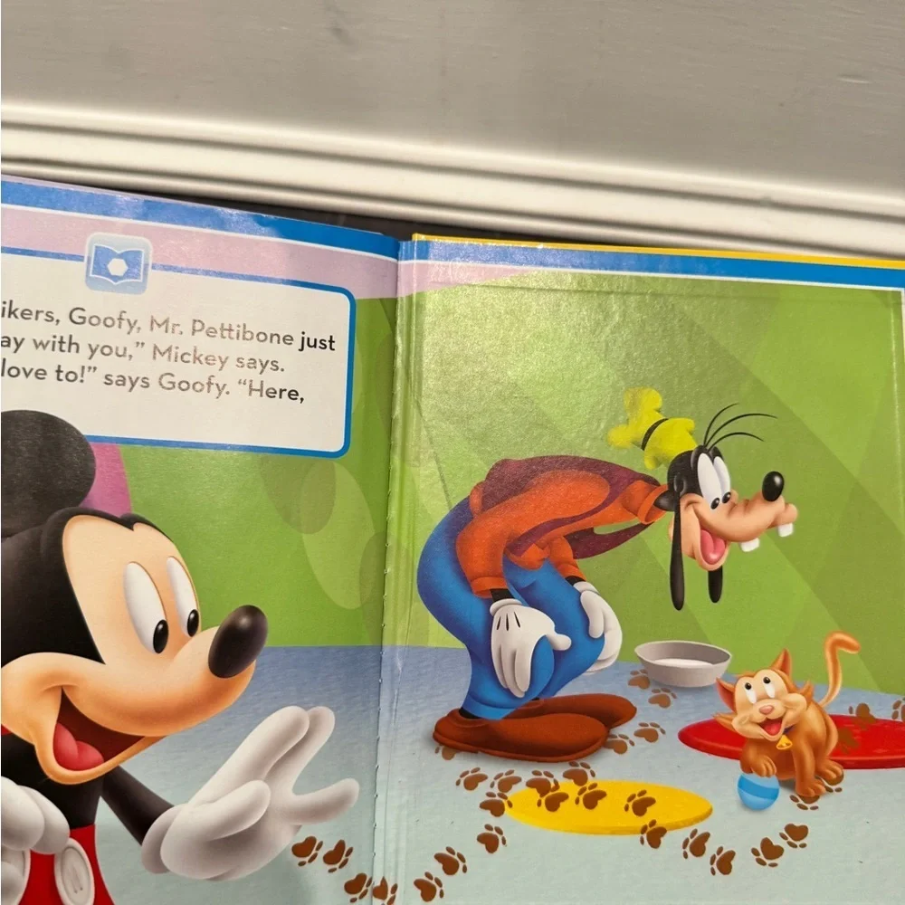 Disney Mickey Listen to This Hardcover Book Me Reader Learn to Read Kids Toddler